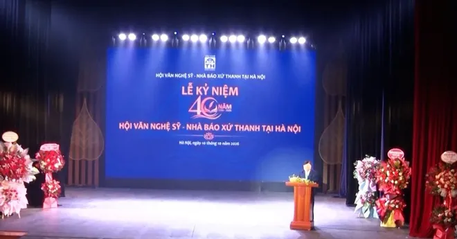 Kỷ niệm 40 năm Hội Văn nghệ sĩ - Nhà báo Xứ Thanh tại Hà Nội- Ảnh 1. Kỷ niệm 40 năm Hội Văn nghệ sĩ - Nhà báo Xứ Thanh tại Hà Nội- Ảnh 1.