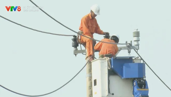 Giữ dòng điện liên tục vì sự phát triển đô thị- Ảnh 3. Giữ dòng điện liên tục vì sự phát triển đô thị- Ảnh 3.