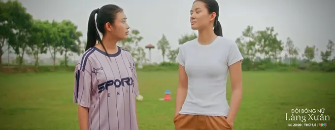 Đội bóng nữ làng Xuân - Tập 12: Đào gia nhập đội bóng làng, Dung quyết định bỏ đội - Ảnh 2.