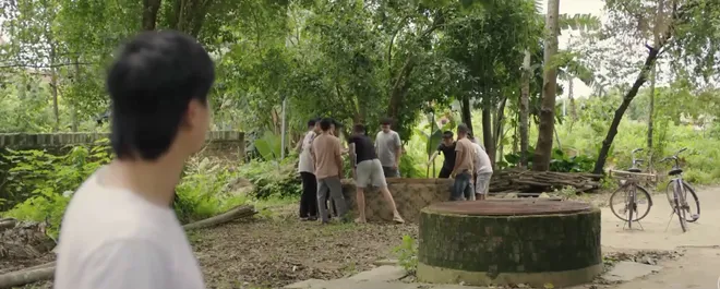 Căn nhà không mái che - Tập 3: Nôn nóng chuộc gà cho em, Thơ khiến chú Toản hiểu lầm- Ảnh 14.