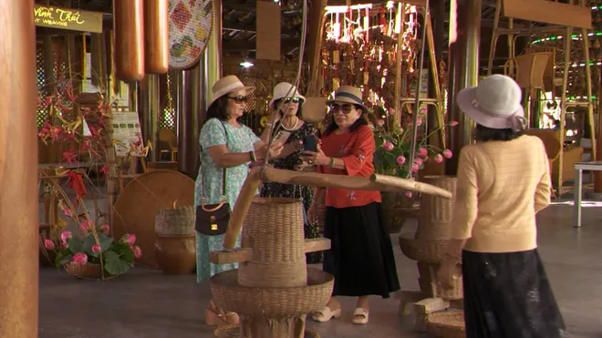 Du lịch Khánh Hòa: Phát huy giá trị không gian văn hóa trong mùa mưa bão- Ảnh 3. Du lịch Khánh Hòa: Phát huy giá trị không gian văn hóa trong mùa mưa bão- Ảnh 3.