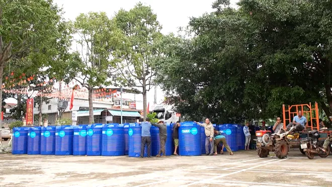 Chủ động ứng phó nguy cơ thiếu nước do ảnh hưởng của El Nino- Ảnh 1. Chủ động ứng phó nguy cơ thiếu nước do ảnh hưởng của El Nino- Ảnh 1.