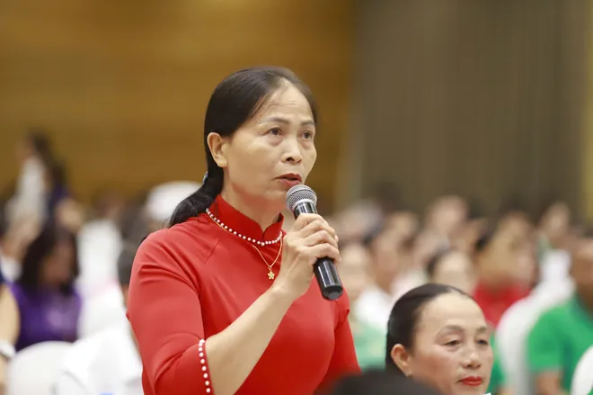 Bộ Công an đối thoại với nông dân: Đưa chuyển đổi số đến gần hơn với người dân nông thôn - Ảnh 3.