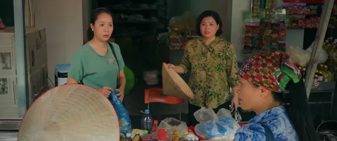 Đội bóng nữ làng Xuân - Tập 13: Dung gặp chuyện, đội bóng làng đứng trước nguy cơ lớn - Ảnh 1.