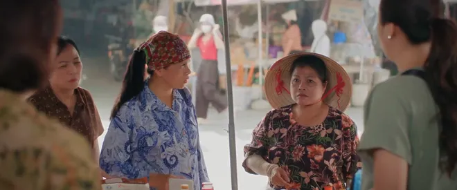 Đội bóng nữ làng Xuân - Tập 13: Dung gặp chuyện, đội bóng làng đứng trước nguy cơ lớn - Ảnh 2.