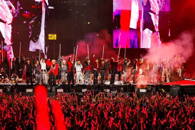 Concert Anh Trai Vượt Ngàn Chông Gai 2026 Day 1: 33 Anh Tài và gần 50.000 khán giả cùng đi qua 40 tiết mục - Ảnh 3.