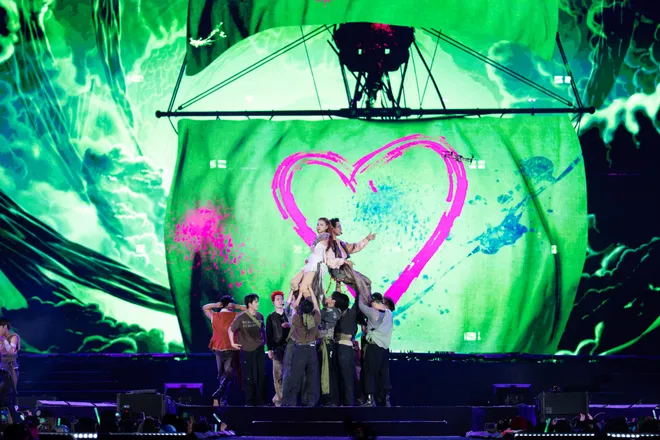 Concert Anh Trai Vượt Ngàn Chông Gai 2026 Day 1: 33 Anh Tài và gần 50.000 khán giả cùng đi qua 40 tiết mục - Ảnh 9.
