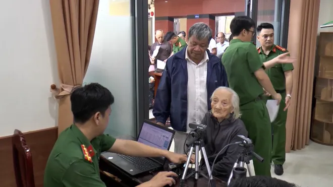 Nối dài hy vọng tìm danh tính liệt sĩ- Ảnh 3. Nối dài hy vọng tìm danh tính liệt sĩ- Ảnh 3.