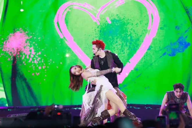 Concert Anh Trai Vượt Ngàn Chông Gai 2026 Day 1: 33 Anh Tài và gần 50.000 khán giả cùng đi qua 40 tiết mục - Ảnh 10.