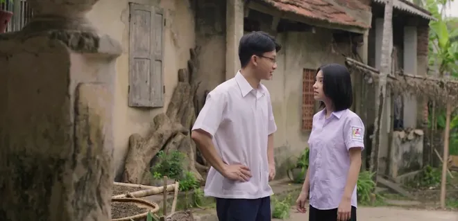 Căn nhà không mái che - Tập 4: Hạnh rơi sạch tiền, Toản tự ái vì nghĩ bị nghi ngờ- Ảnh 12. Căn nhà không mái che - Tập 4: Hạnh rơi sạch tiền, Toản tự ái vì nghĩ bị nghi ngờ- Ảnh 12.