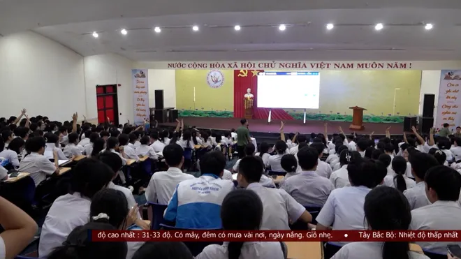 Kết nối không tổn thương - Cùng học sinh an toàn trên không gian mạng- Ảnh 1. Kết nối không tổn thương - Cùng học sinh an toàn trên không gian mạng- Ảnh 1.