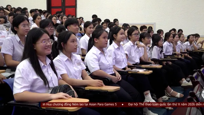 Kết nối không tổn thương - Cùng học sinh an toàn trên không gian mạng- Ảnh 6. Kết nối không tổn thương - Cùng học sinh an toàn trên không gian mạng- Ảnh 6.
