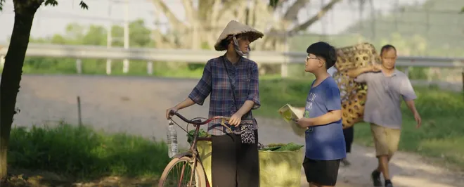 Căn nhà không mái che - Tập 6: Mẹ con Hạnh khốn khổ với số nợ của Bình - Ảnh 5.