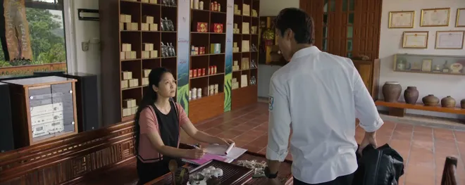 Căn nhà không mái che - Tập 6: Mẹ con Hạnh khốn khổ với số nợ của Bình - Ảnh 9.