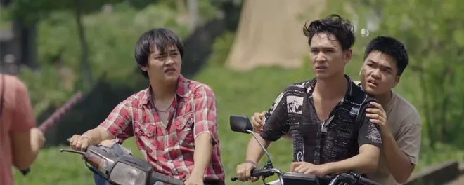 Căn nhà không mái che - Tập 6: Mẹ con Hạnh khốn khổ với số nợ của Bình - Ảnh 22.