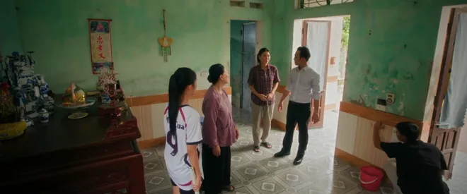 Đội b&oacute;ng nữ l&agrave;ng Xu&acirc;n - Tập 15: T&acirc;m chuẩn bị lấy chồng th&igrave; t&igrave;nh cũ trở về? - Ảnh 1.