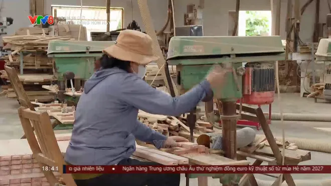 Ngân hàng Agribank giảm lãi suất cho vay hỗ trợ phát triển sản xuất kinh doanh.- Ảnh 7. Ngân hàng Agribank giảm lãi suất cho vay hỗ trợ phát triển sản xuất kinh doanh.- Ảnh 7.