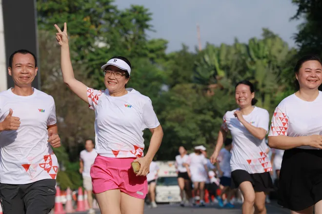 Ph&aacute;t động phong tr&agrave;o &ldquo;Mỗi người một m&ocirc;n thể thao&rdquo; tại VTV: 500 người tham gia giải chạy khởi động- Ảnh 15.