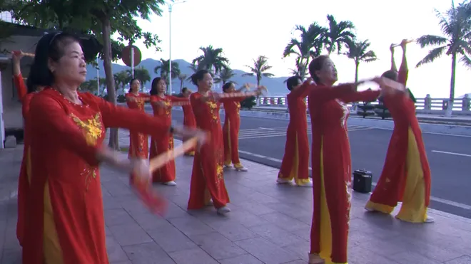 Người cao tuổi hưởng ứng phong trào tập luyện thể thao- Ảnh 7. Người cao tuổi hưởng ứng phong trào tập luyện thể thao- Ảnh 7.