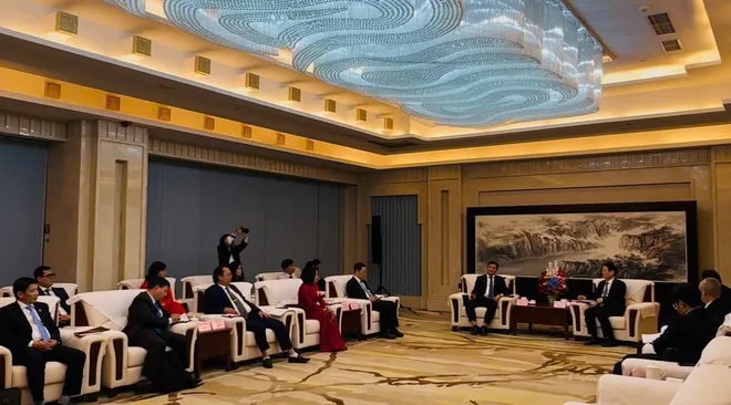Cơ hội hợp t&aacute;c mới giữa c&aacute;c tỉnh miền Trung Việt Nam v&agrave; si&ecirc;u đ&ocirc; thị Tr&ugrave;ng Kh&aacute;nh- Ảnh 1.