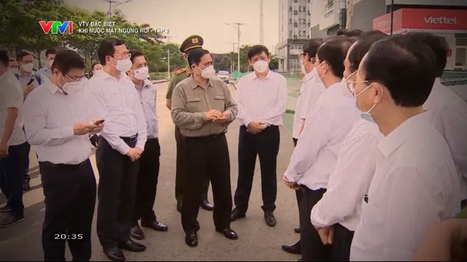 VTV Đặc biệt “Khi nước mắt ngừng rơi” Những ngày tháng vùng tâm dịch - Ảnh 1.