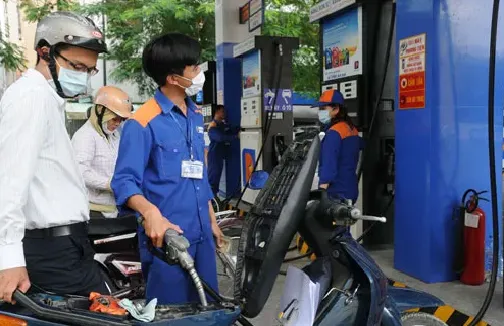 Giá xăng, dầu tăng rất mạnh, dầu hỏa tăng cao nhất 7.132 đồng/lít