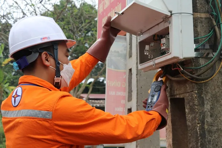 Tăng giá điện, tăng tiết kiệm
