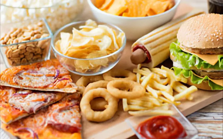 Ăn nhiều đồ ngọt và béo đang làm não bạn “ghét bỏ” thực phẩm lành mạnh