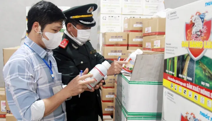 Bộ NN&MT phát hiện, xử lý 14 trường hợp vi phạm kiểm dịch, an toàn thực phẩm