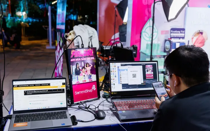 TikTok Shop tăng phí sàn 300%: Người bán "đi không được, ở chẳng xong"