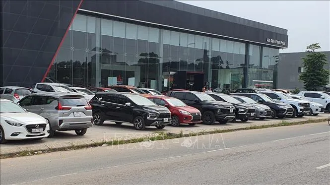 Thị trường ô tô cũ biến động mạnh