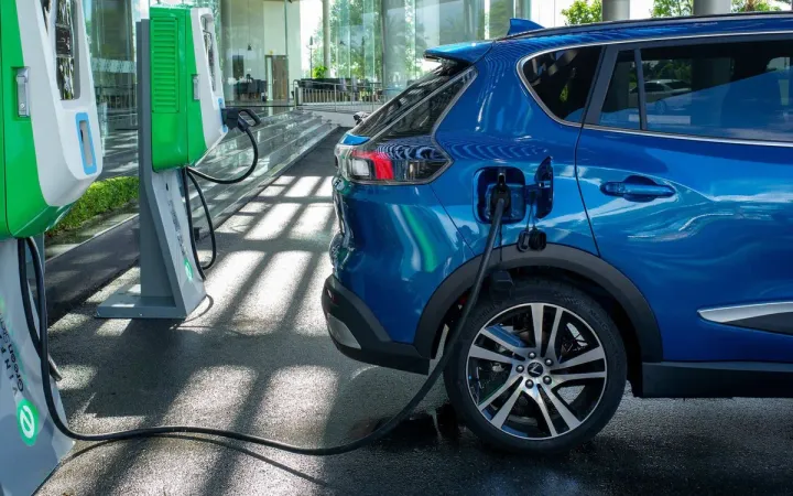 Đề xuất miễn lệ phí trước bạ ô tô điện đến hết năm 2030