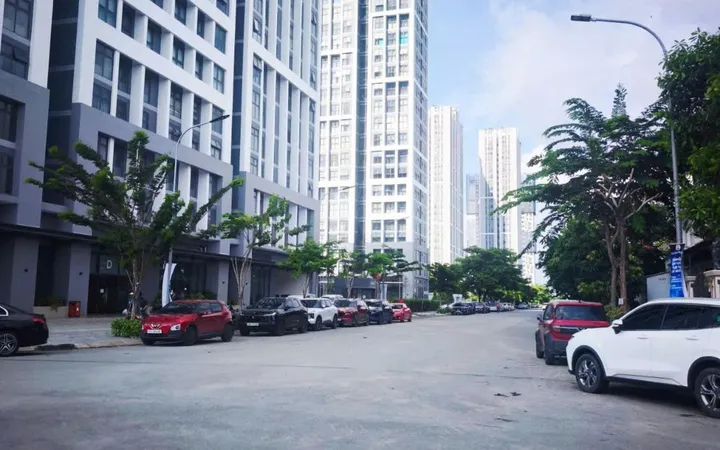 Người mua đầu tư "tháo hàng" căn hộ, giảm giá hàng trăm triệu đồng