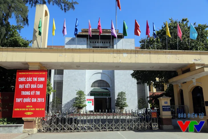 Danh sách tuyển thẳng vào ĐH Khoa học Tự nhiên có 3 thí sinh thi Đường lên đỉnh Olympia - Ảnh 2. Danh sách tuyển thẳng vào ĐH Khoa học Tự nhiên có 3 thí sinh thi Đường lên đỉnh Olympia - Ảnh 2.