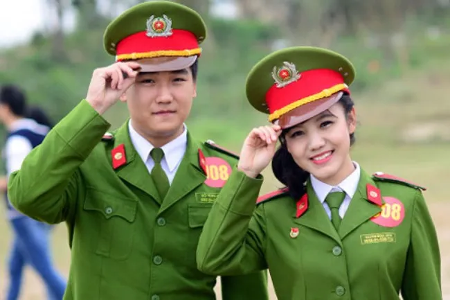 “Nâng cao chất lượng đầu vào ngành Sư phạm phải học ngành Công an, Quân đội” - Ảnh 3.