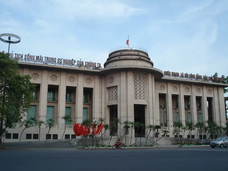Ngân hàng Nhà nước: Xử lý nghiêm việc ép mua bảo hiểm dưới mọi hình thức - Ảnh 1. Ngân hàng Nhà nước: Xử lý nghiêm việc ép mua bảo hiểm dưới mọi hình thức - Ảnh 1.
