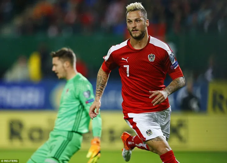 Arnautovic gỡ hòa 1-1 cho ĐT Áo Arnautovic gỡ hòa 1-1 cho ĐT Áo