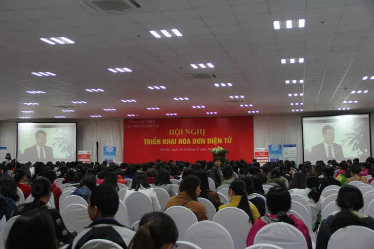 Nhiều doanh nghiệp thoát phiền nhờ hóa đơn điện tử - Ảnh 1. Nhiều doanh nghiệp thoát phiền nhờ hóa đơn điện tử - Ảnh 1.