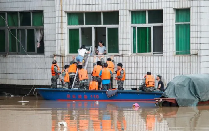 Mưa lũ ở Trung Quốc, 78 người thiệt mạng và mất tích - Ảnh 5.