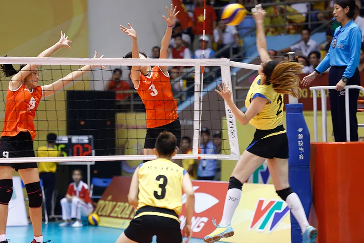Khai mạc VTV Cup 2017: Bóng hồng Trung Quốc nổi bật với chiều cao khủng - Ảnh 7. Khai mạc VTV Cup 2017: Bóng hồng Trung Quốc nổi bật với chiều cao khủng - Ảnh 7.