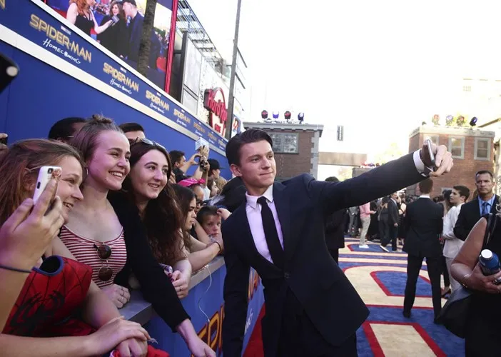 10 sao Hollywood kiếm “bộn tiền” trong năm 2017 - Ảnh 7. 10 sao Hollywood kiếm “bộn tiền” trong năm 2017 - Ảnh 7.