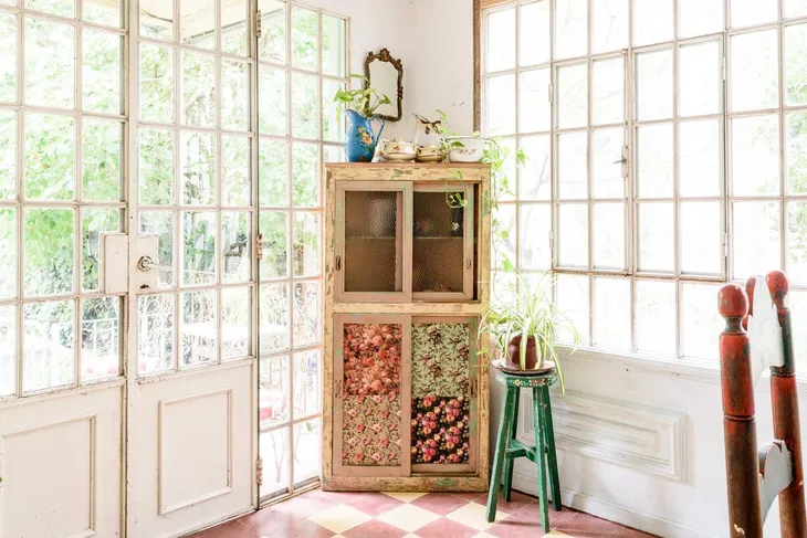 Ngôi nhà hơn 88m2 đẹp như trong cổ tích, ngập tràn đồ vintage - Ảnh 10. Ngôi nhà hơn 88m2 đẹp như trong cổ tích, ngập tràn đồ vintage - Ảnh 10.