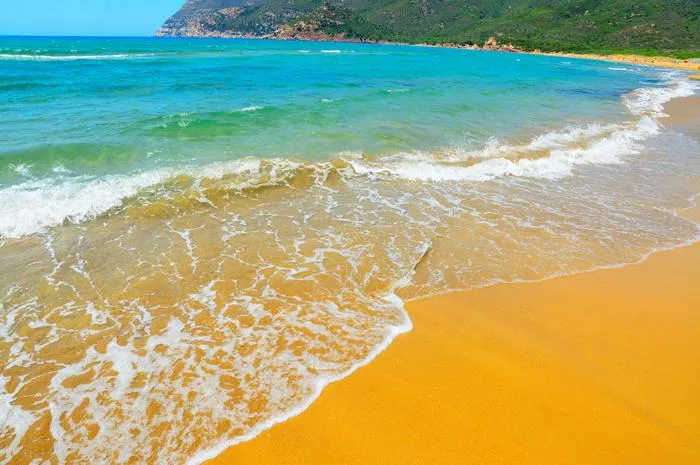 Tròn mắt trước những bãi biển có màu cát lạ ảo diệu - Ảnh 10. Tròn mắt trước những bãi biển có màu cát lạ ảo diệu - Ảnh 10.