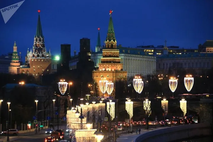 Chùm ảnh: Moscow rực rỡ ánh đèn đón Giáng sinh 2017 - Ảnh 12. Chùm ảnh: Moscow rực rỡ ánh đèn đón Giáng sinh 2017 - Ảnh 12.