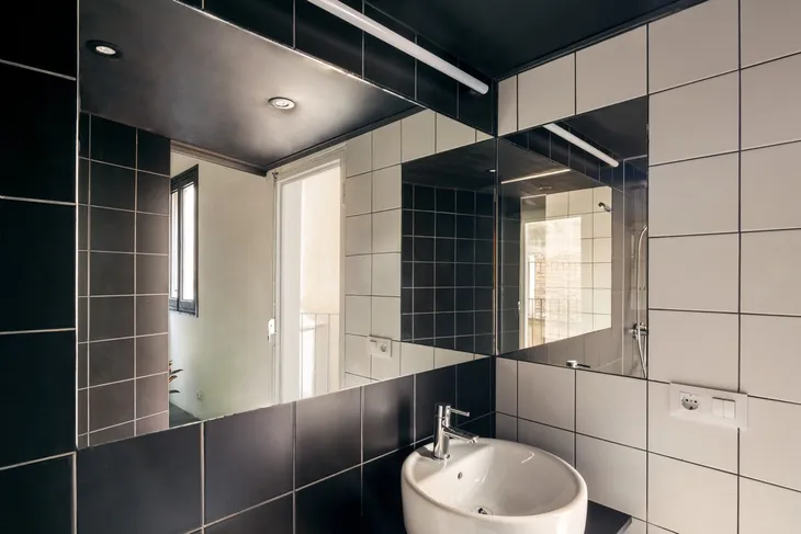 Ngôi nhà 45 m2 ấm áp với sắc màu của gỗ và cây cỏ - Ảnh 9. Ngôi nhà 45 m2 ấm áp với sắc màu của gỗ và cây cỏ - Ảnh 9.