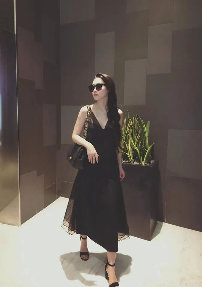 Tăm tia tủ đồ thời trang mùa hè của MC Minh Hà - Ảnh 8. Tăm tia tủ đồ thời trang mùa hè của MC Minh Hà - Ảnh 8.