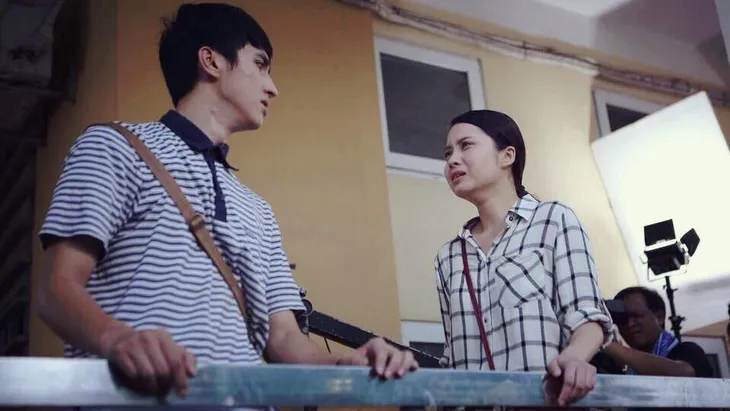 Những hình ảnh hậu trường cực nhắng nhít của phim Đi qua mùa hạ - Ảnh 4. Những hình ảnh hậu trường cực nhắng nhít của phim Đi qua mùa hạ - Ảnh 4.