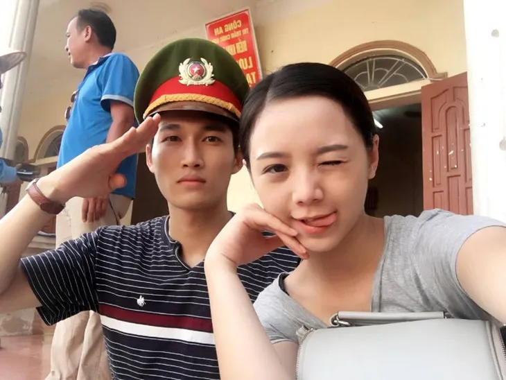 Những hình ảnh hậu trường cực nhắng nhít của phim Đi qua mùa hạ - Ảnh 7. Những hình ảnh hậu trường cực nhắng nhít của phim Đi qua mùa hạ - Ảnh 7.
