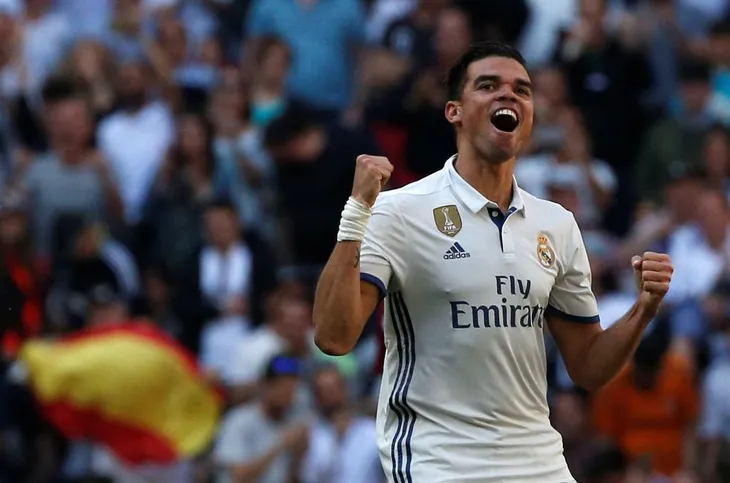 Ibra, Pepe và những ngôi sao sẽ chính thức thất nghiệp từ ngày 1/7 - Ảnh 3. Ibra, Pepe và những ngôi sao sẽ chính thức thất nghiệp từ ngày 1/7 - Ảnh 3.