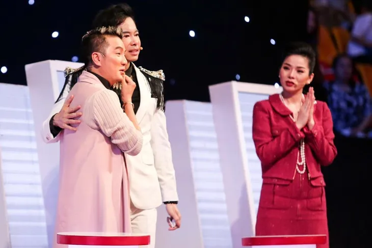 Thần tượng Bolero: Thành Long khiến cả 4 HLV không cầm được nước mắt với “Đạo làm con” - Ảnh 10. Thần tượng Bolero: Thành Long khiến cả 4 HLV không cầm được nước mắt với “Đạo làm con” - Ảnh 10.